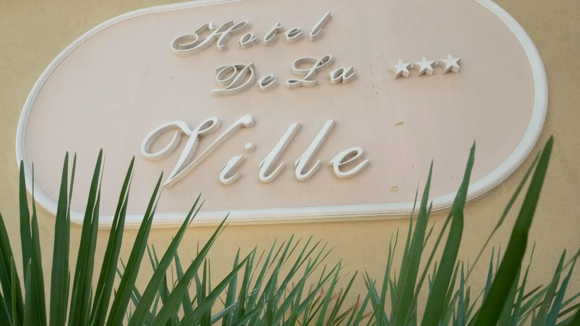 Hotel De La Ville 里米尼 3*,  意大利
